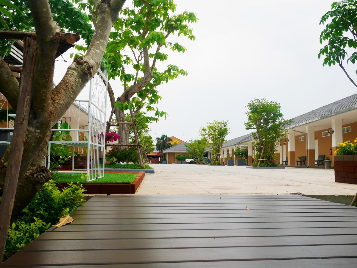 Sunee View Hotel Chachoengsao Esterno foto
