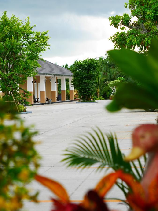 Sunee View Hotel Chachoengsao Esterno foto